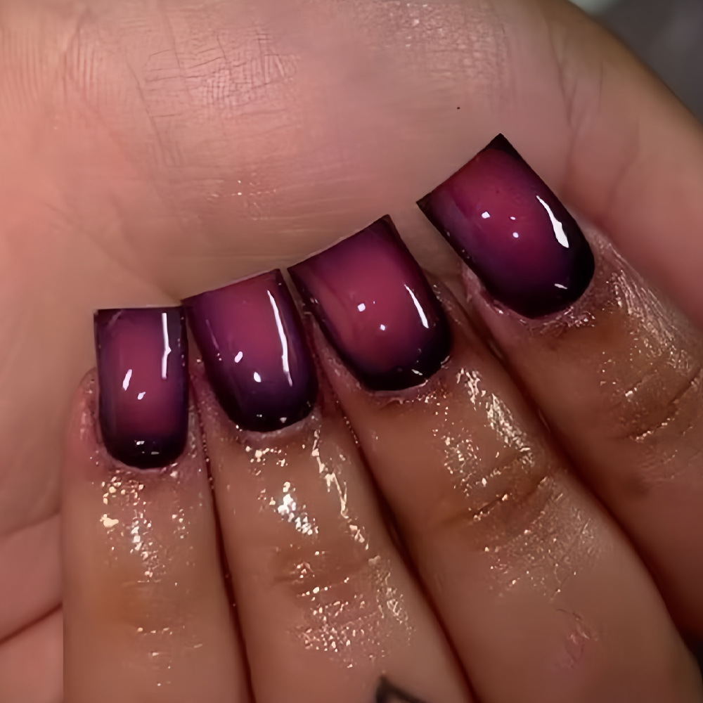여성용 짧은 사각형 가짜 손톱 그라데이션 블랙 레드 로 - Press On Nail Set 리뷰 및 가격